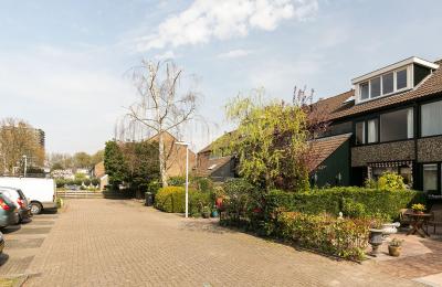 Elzendreef 613 Voorburg